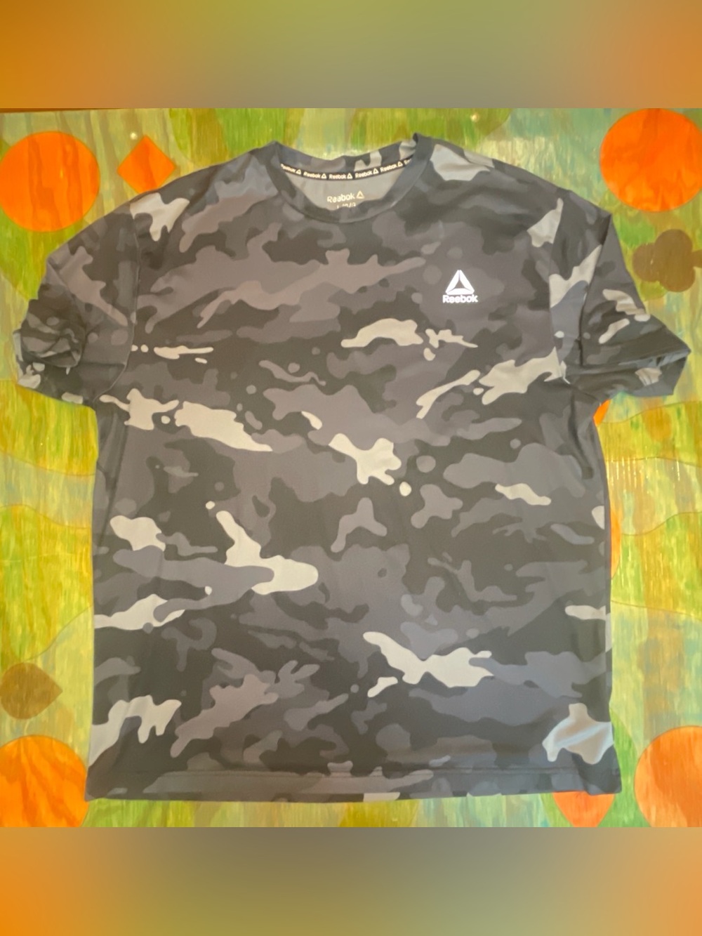Reebok T-Shirt Mens Large Gray Camouflage Stretch Crew Neck Lightweight Breathab